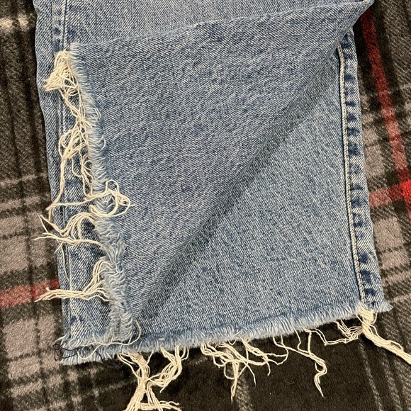 Levi Ribcage Jeans - Picture 2 of 11